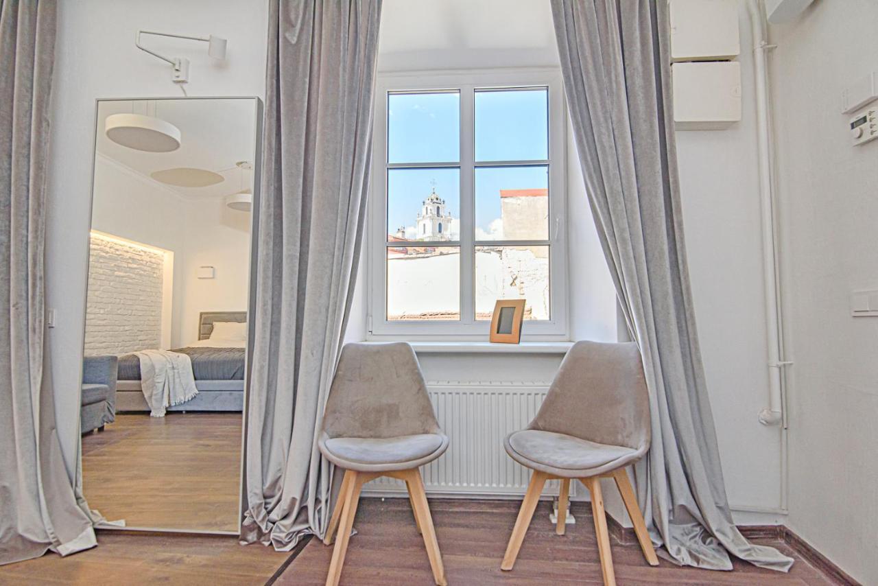 Welcoming Studio In Historic Vilnius With Free Parking By Urban Rent Lejlighed Eksteriør billede