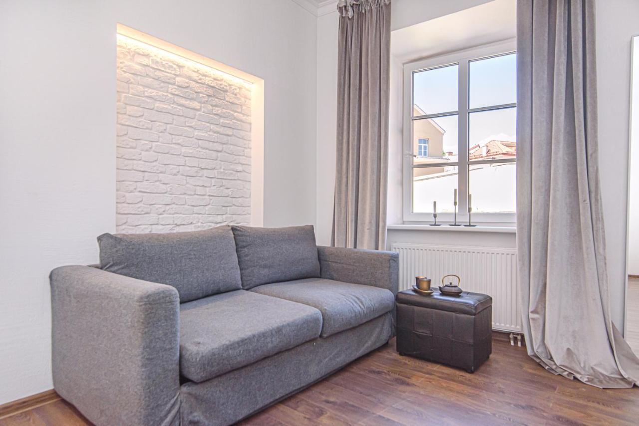 Welcoming Studio In Historic Vilnius With Free Parking By Urban Rent Lejlighed Eksteriør billede